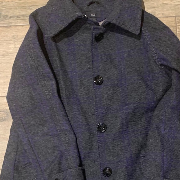 Plaid fall coat - Picture 2 of 3